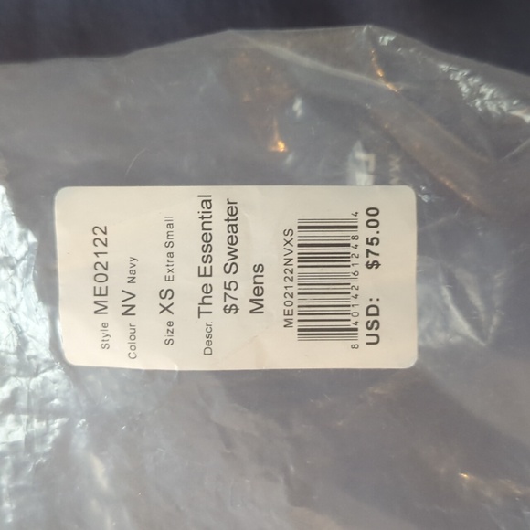 NWT - NAADAM 100% cashmere the essentials men's sweater - Color Navy - Picture 5 of 9